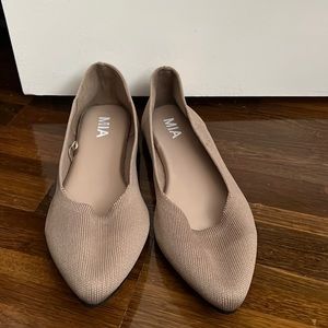 Tan flats, size 8